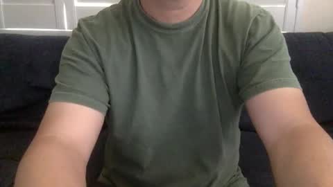 yque online show from April 5, 2:57 pm