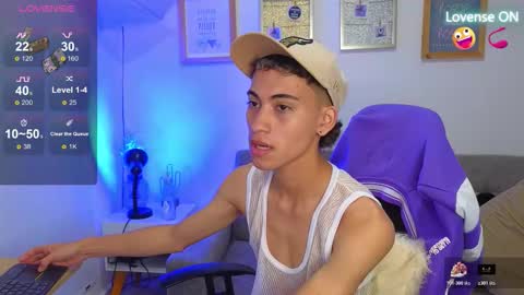 yulian_vasquez online show from November 22, 4:06 pm