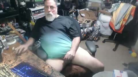 yummyflguy online show from June 4, 10:49 pm