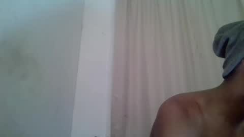 yungswade online show from December 8, 3:21 am