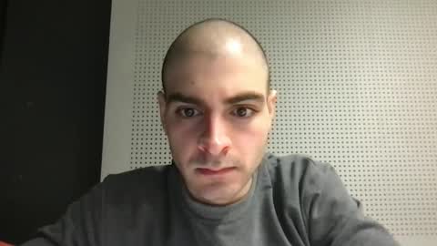 yvesbunnny online show from December 18, 5:31 pm