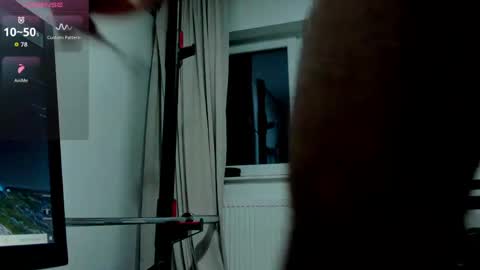 David online show from April 3, 9:00 pm