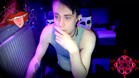   online show from December 28, 1:50 am