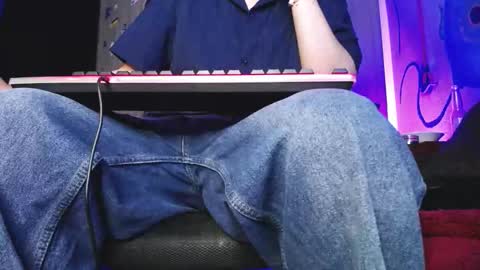 Zac Freelance model online show from September 23, 4:45 am