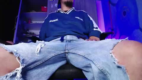 Zac Freelance model online show from October 12, 2:05 am