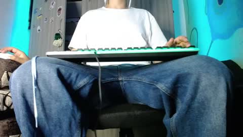 Zac Freelance model online show from December 15, 6:40 am