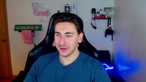 Zach Rhyder online show from January 9, 2:01 am