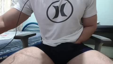 Snapshot of zack_jonesj chatting on December 8, 9:41 pm Zack online show from December 8, 9:41 pm