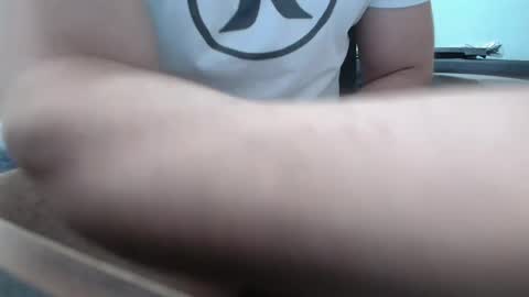 Snapshot of zack_jonesj chatting on January 6, 6:31 pm Zack online show from January 6, 6:31 pm
