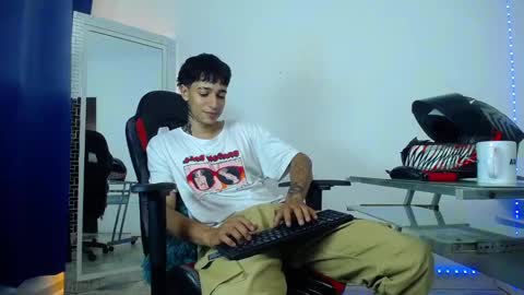 zack online show from December 27, 9:00 pm