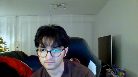 zac online show from December 20, 4:14 pm