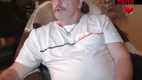 Snapshot of zander007 chatting on September 15, 2:51 pm zander007 online show from September 15, 2:51 pm