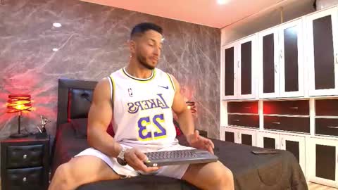 zanemaverick online show from February 20, 11:56 am