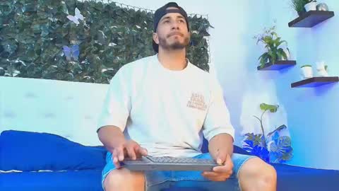 zanemaverick online show from October 11, 11:36 am