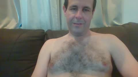 Snapshot of zasss40 chatting on February 4, 12:51 am Alex online show from February 4, 12:51 am