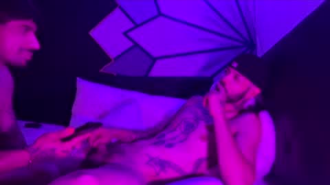 zayden online show from February 13, 8:09 am