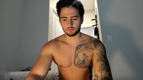 Snapshot of zaylanez chatting on September 14, 8:38 am Zay lanez online show from September 14, 8:38 am