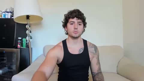 Snapshot of zaylanez chatting on February 10, 9:15 pm Zay lanez online show from February 10, 9:15 pm