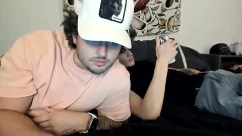 Snapshot of zaylanez chatting on March 9, 2:29 am Zay lanez online show from March 9, 2:29 am