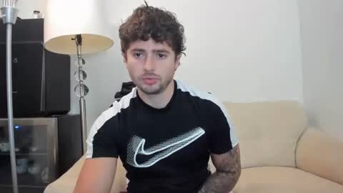 Snapshot of zaylanez chatting on January 4, 5:58 pm Zay lanez online show from January 4, 5:58 pm