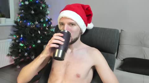 Snapshot of zepanl chatting on December 26, 9:15 pm Andrew online show from December 26, 9:15 pm