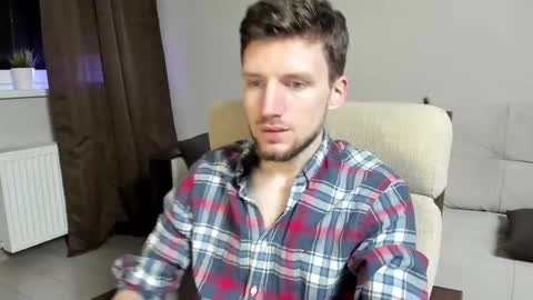 Snapshot of zepanl chatting on March 1, 7:48 pm Andrew online show from March 1, 7:48 pm