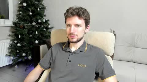 Snapshot of zepanl chatting on December 21, 8:43 pm Andrew online show from December 21, 8:43 pm