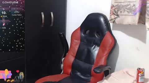 zeus__27 online show from December 9, 6:19 pm