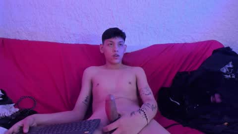 zeus_blaze online show from November 11, 9:31 pm