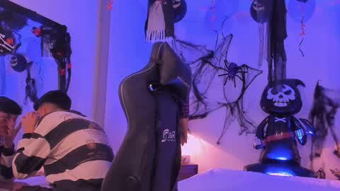 zeus_blaze online show from October 14, 4:19 am