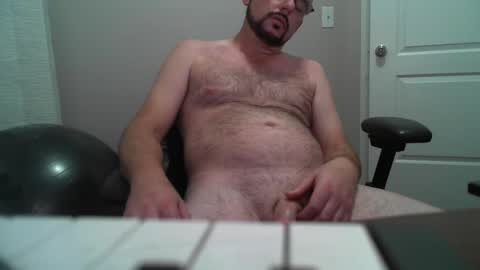 Snapshot of zomg831 chatting on December 11, 8:05 am zomg619 online show from December 11, 8:05 am