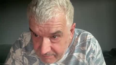 zwickauer1969 online show from October 9, 10:09 am