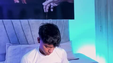 zyzz_1812 online show from October 17, 6:12 pm