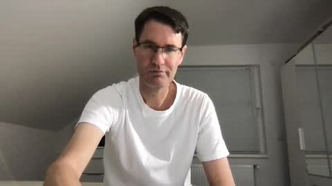 zzz123_cam online show from December 2, 4:32 pm