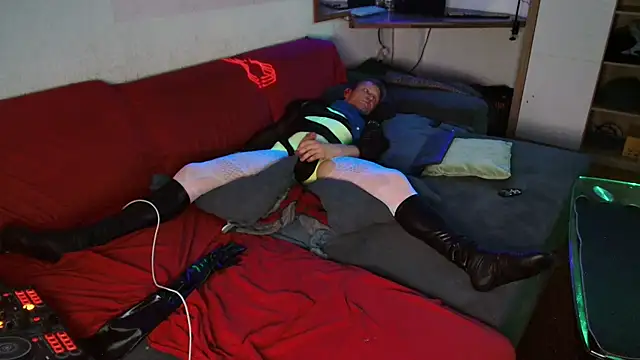 davidgntxxxxx online show from February 7, 6:46 pm