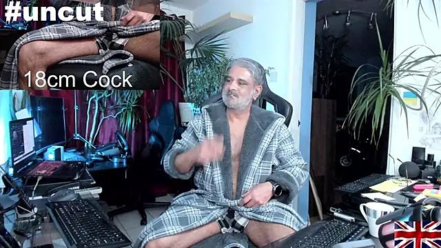 OnlineBossUK online show from December 15, 11:31 pm