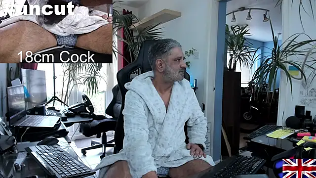 OnlineBossUK online show from December 16, 1:11 pm