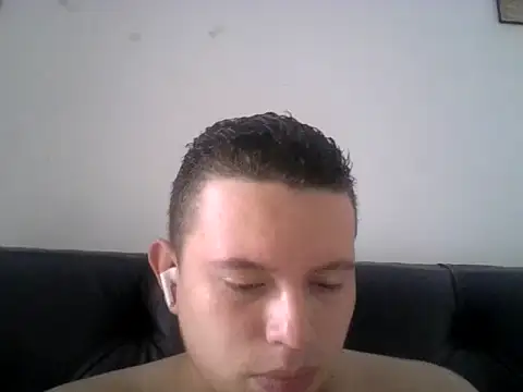 mons41 online show from May 18, 7:29 pm