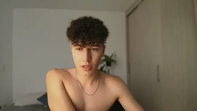 adrian morelly online show from October 23, 6:55 pm