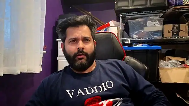 Sakhtlaundaz online show from November 23, 9:48 pm