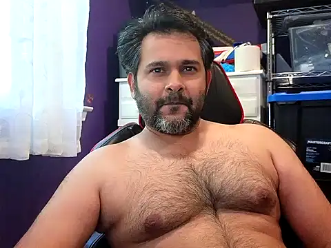 Snapshot of Sakhtlaundaz chatting on October 8, 8:46 pm Sakhtlaundaz online show from October 8, 8:46 pm