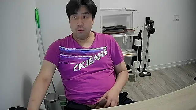 Koreanboy171 online show from May 23, 5:24 am