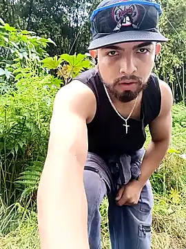 Ferchog5 online show from March 18, 1:25 pm