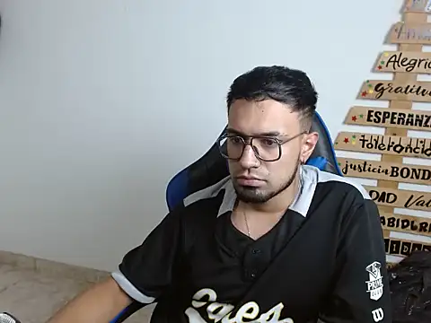 Andrew slick online show from March 13, 5:37 am