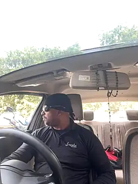 Dick 6inches online show from October 17, 6:39 am