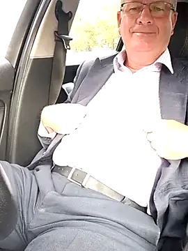 stiffandlubedxh online show from January 7, 8:58 pm