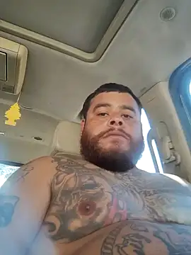 Snapshot of Martinez7233 chatting on October 31, 6:44 pm Martinez7233 online show from October 31, 6:44 pm