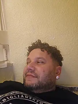 Juliani888 online show from November 11, 9:31 pm