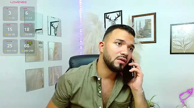 Snapshot of mathew_vidal1 chatting on March 1, 12:07 am mathew vidal1 online show from March 1, 12:07 am