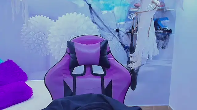 DEIBY BABY online show from November 2, 1:10 am